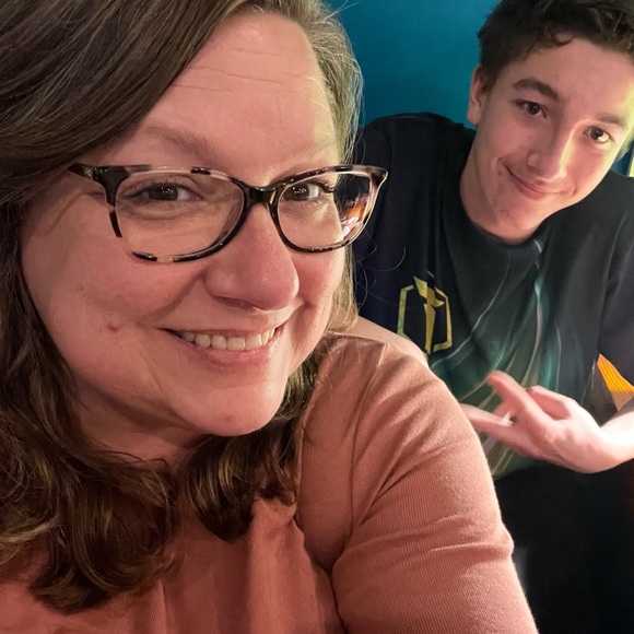 Meet your Posher, Mary - Picture 3 of 3